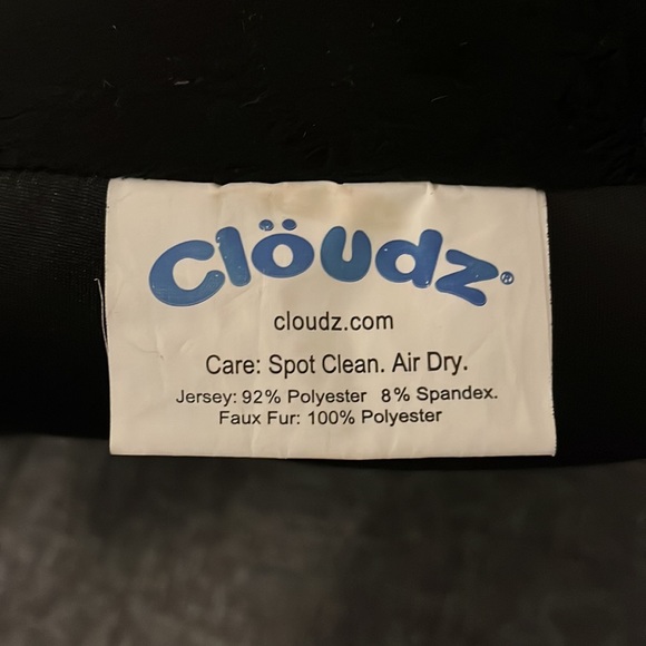 ⭐️ Travel neck pillow - Picture 2 of 4